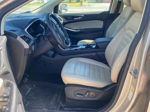 Certified 2018 Ford Edge SEL w/ Equipment Group 201A AWD/4WD image 4