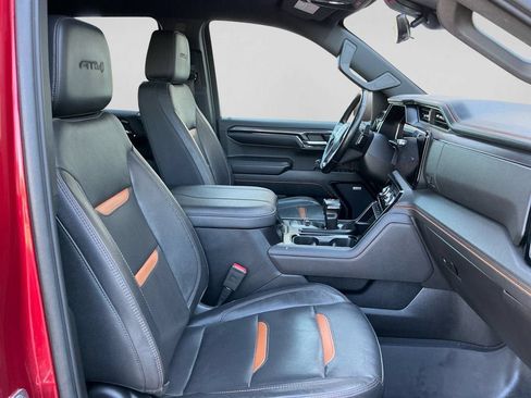 Used 2024 GMC Sierra 1500 AT4 w/ Technology Package AWD/4WD image 15