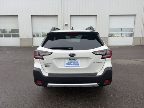 Used 2025 Subaru Outback Limited w/ Popular Package #2 image 6