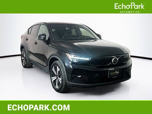 Used 2023 Volvo C40 P8 Recharge Plus image 1