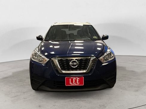 Used 2018 Nissan Kicks SV FWD image 9