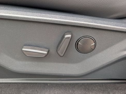 New 2026 Ford F150 Lariat image 15