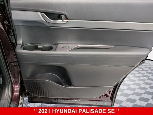 Used 2021 Hyundai Palisade SE AWD/4WD image 32