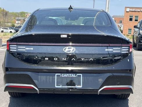 New 2026 Hyundai Sonata SEL FWD image 34