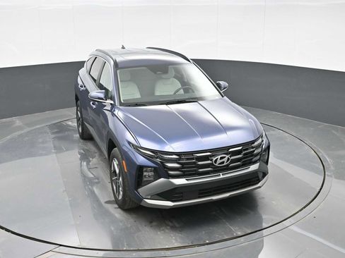 Certified 2025 Hyundai Tucson SEL image 21