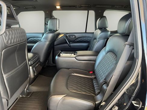 Used 2021 INFINITI QX80 Sensory w/ All-Season Package image 24