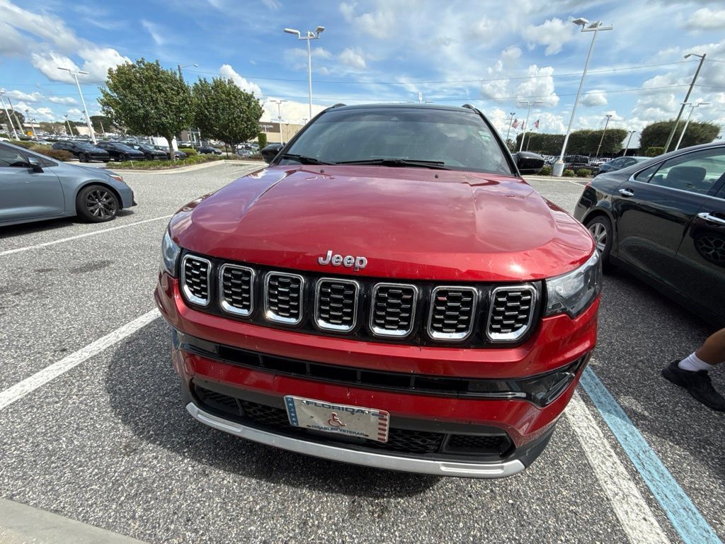 Used 2026 Jeep Compass Limited AWD/4WD image 4