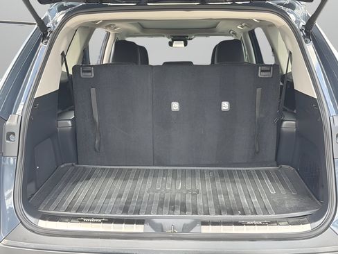 Used 2024 Toyota Grand Highlander AWD image 8