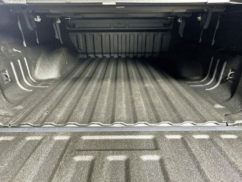 Used 2022 GMC Canyon Elevation w/ Trailering Package AWD/4WD image 27