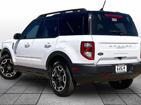 Used 2024 Ford Bronco Sport Outer Banks w/ Tech Package AWD/4WD image 12
