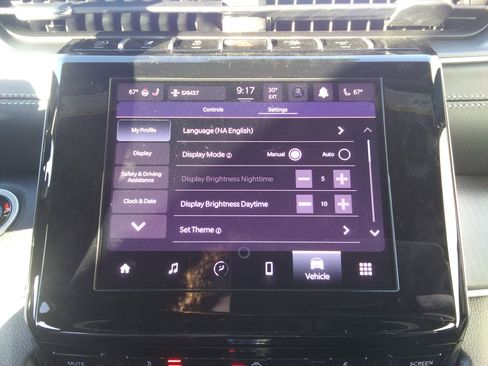 New 2025 Jeep Grand Cherokee Altitude AWD/4WD image 26