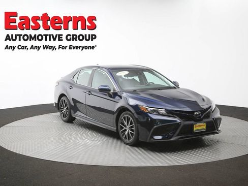 Used 2021 Toyota Camry SE FWD image 49