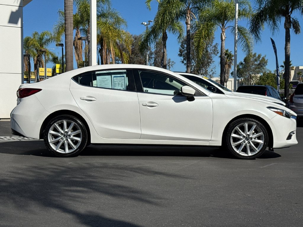 Used 2017 MAZDA MAZDA3 Touring FWD image 6