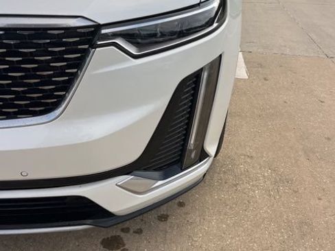 Used 2023 Cadillac XT6 Premium Luxury w/ Technology Package AWD/4WD image 10