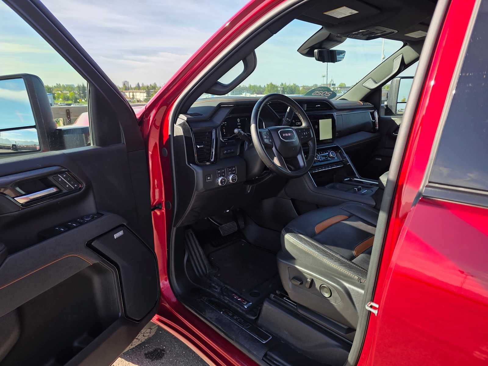Certified 2025 GMC Sierra 2500 AT4 w/ AT4 Premium Plus Package AWD/4WD image 19