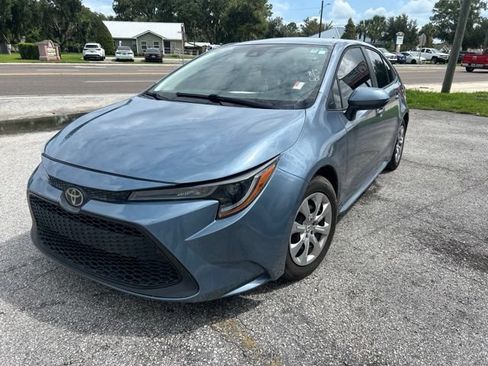 Used 2020 Toyota Corolla LE FWD image 1