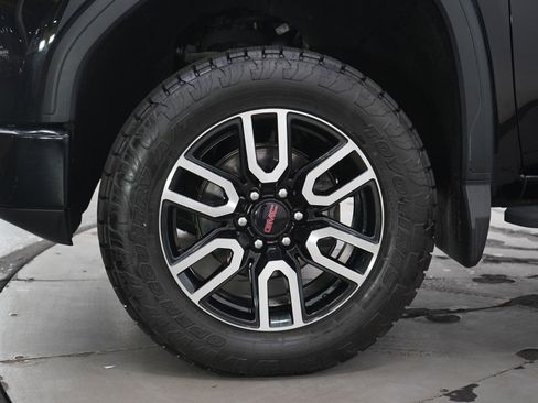Used 2022 GMC Sierra 1500 AT4 w/ AT4 Premium Package AWD/4WD image 30