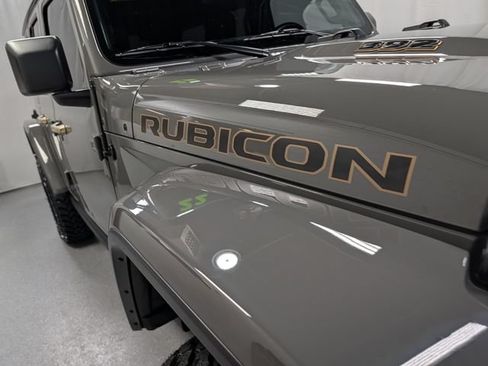 Used 2022 Jeep Wrangler Unlimited Rubicon w/ Trailer Tow Package AWD/4WD image 5