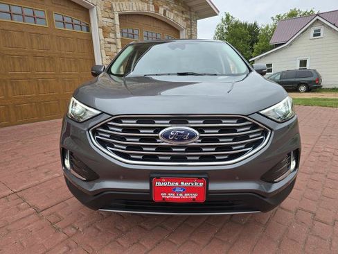 Used 2024 Ford Edge Titanium AWD/4WD image 8