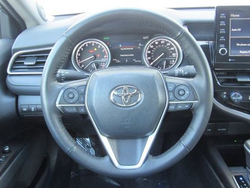 Used 2024 Toyota Camry XLE image 32