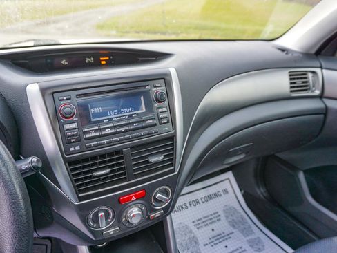 Used 2011 Subaru Forester 2.5X Premium w/ All-Weather Pkg image 15