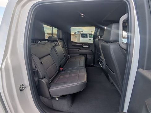 Used 2024 Chevrolet Silverado 1500 High Country RWD image 16