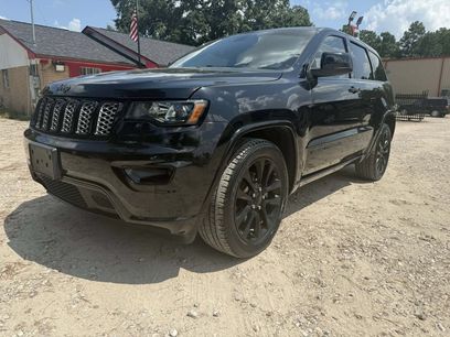 Used 2019 Jeep Grand Cherokee Altitude