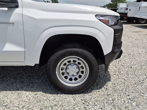 New 2026 Chevrolet Colorado W/T w/ WT Convenience Package II AWD/4WD image 12