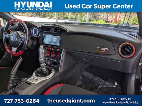 Used 2019 Toyota 86 TRD SE RWD image 15