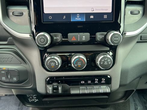 New 2026 RAM 2500 Big Horn AWD/4WD image 28