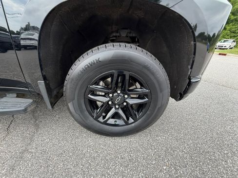 Used 2020 Chevrolet Silverado 1500 LT Trail Boss AWD/4WD image 29