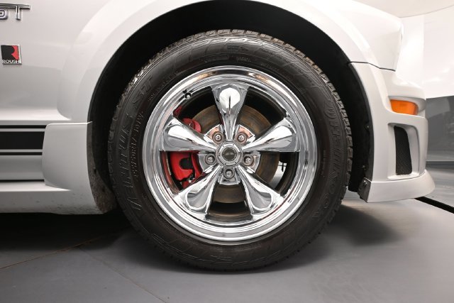Used 2006 Ford Mustang GT Premium RWD image 11