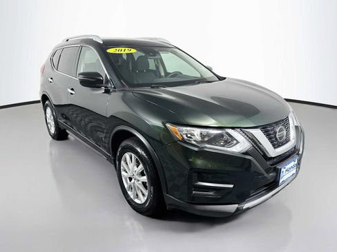 Used 2019 Nissan Rogue SV AWD/4WD image 1