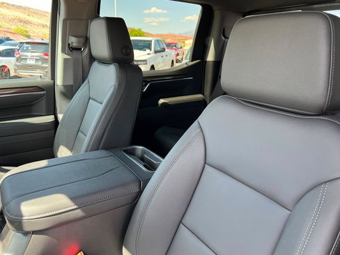 New 2026 Chevrolet Silverado 1500 LT Trail Boss AWD/4WD image 17