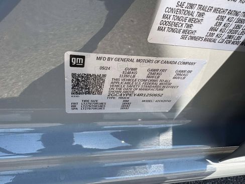 Used 2024 Chevrolet Silverado 2500 LTZ w/ LTZ Plus Package image 32