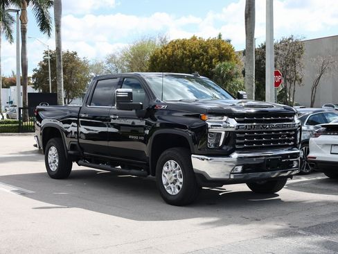Used 2022 Chevrolet Silverado 2500 LTZ w/ LTZ Plus Package image 2