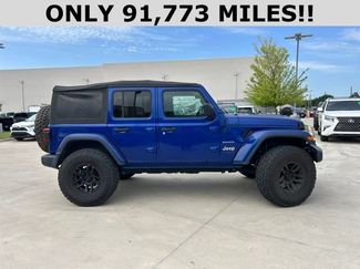 Used 2018 Jeep Wrangler Unlimited Sahara AWD/4WD video 2
