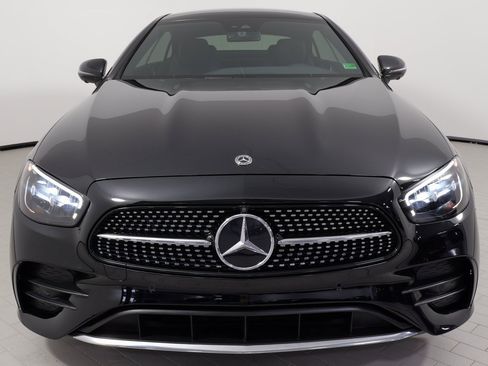 Used 2022 Mercedes-Benz E 450 Coupe image 6