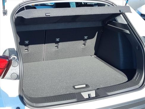 New 2026 Chevrolet Trax LT w/ Driver Confidence Package image 9