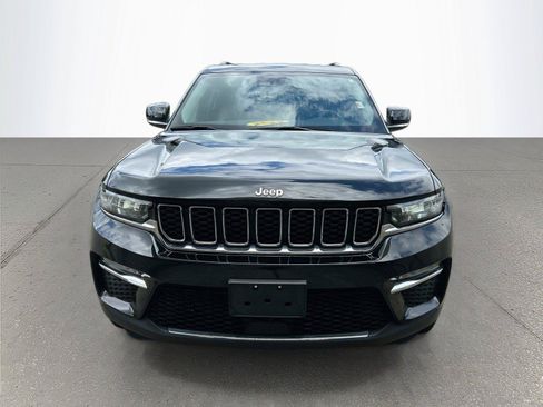 Used 2022 Jeep Grand Cherokee Limited AWD/4WD image 9