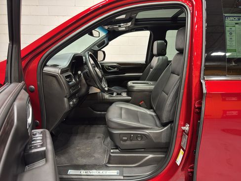 Used 2023 Chevrolet Tahoe LT image 16