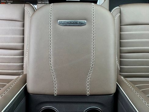 New 2026 GMC Yukon Denali Ultimate AWD/4WD image 22