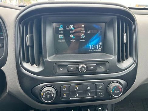 Used 2018 Chevrolet Colorado W/T RWD image 12