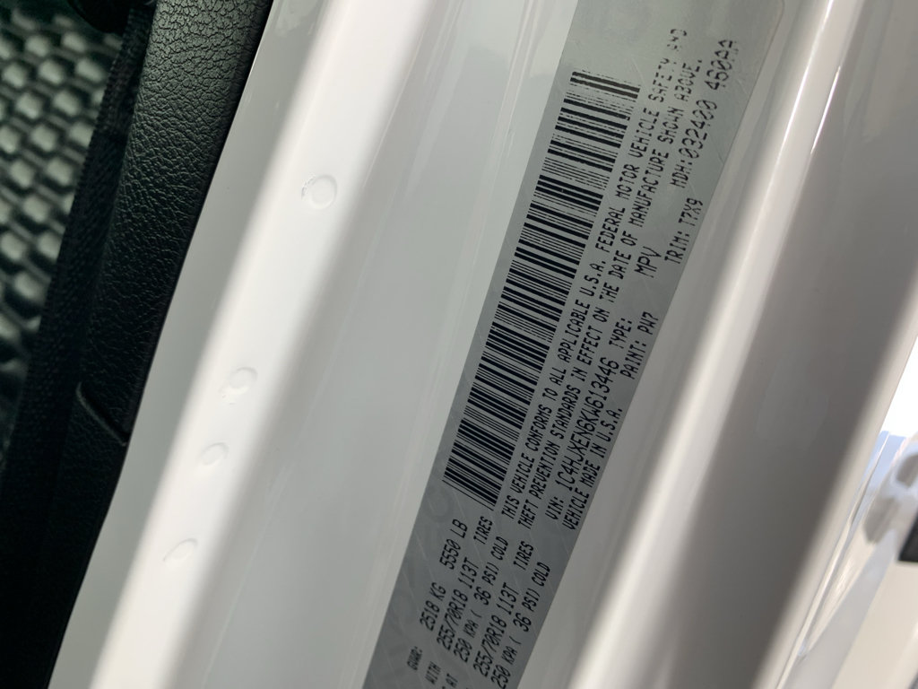 Used 2019 Jeep Wrangler Unlimited Sahara AWD/4WD image 12