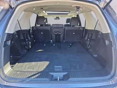 Used 2024 Honda Pilot Touring image 36