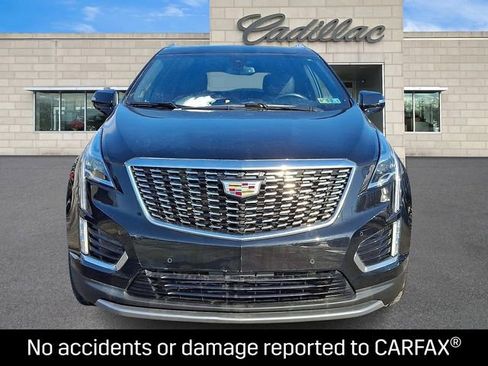 Certified 2022 Cadillac XT5 Premium Luxury image 3