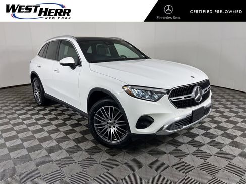 Certified 2025 Mercedes-Benz GLC 300 GLC 300 image 1