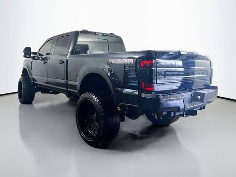 Used 2022 Ford F350 Platinum w/ Tremor Off-Road Package image 7