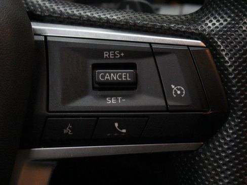 Used 2022 Mitsubishi Outlander ES image 13