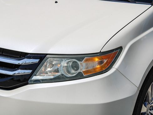 Used 2016 Honda Odyssey Elite image 5